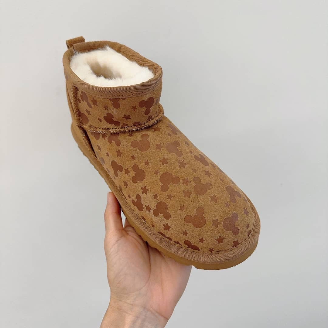 ADULT Magic Sole Slippers EXTRAS